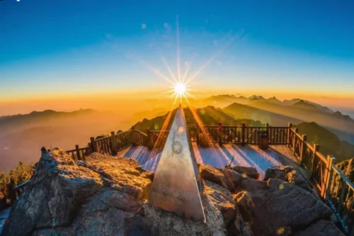 Sapa Private Tour Package - From Only USD189++/person